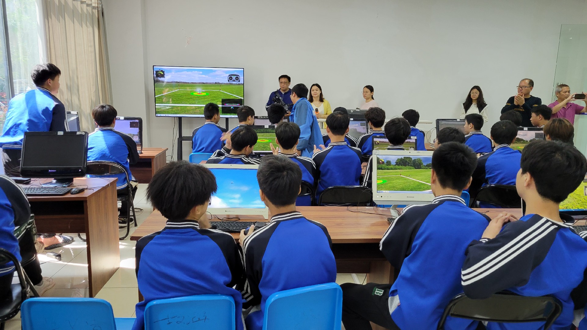 1686060175184778.jpg 1686060175184778.jpg